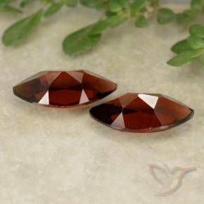 Shop natural 2.61ct Rouge foncé Grenat pyrope gems, Marquise, from Mozambique at GemSelect. In stock, global shipping!