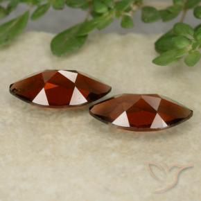 Shop natural 2.51ct Rouge foncé Grenat pyrope gems, Marquise, from Mozambique at GemSelect. In stock, global shipping!