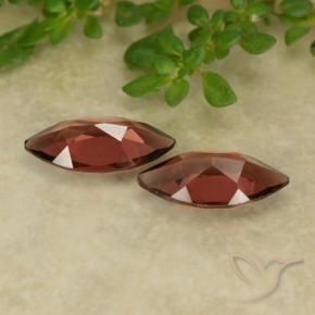 Shop natural 2.24ct Rouge foncé Grenat pyrope gems, Marquise, from Mozambique at GemSelect. In stock, global shipping!