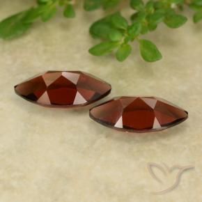 Shop natural 2.63ct Rouge foncé Grenat pyrope gems, Marquise, from Mozambique at GemSelect. In stock, global shipping!