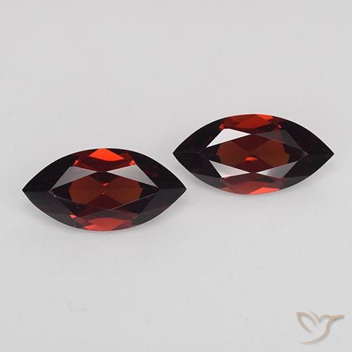 2.31ctw Naturel Rouge foncé Grenat pyrope, Marquise, VVS-VS