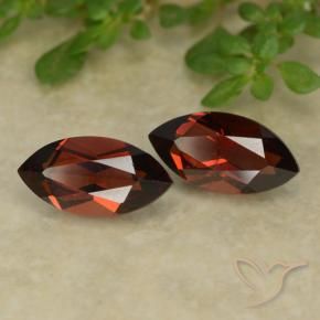 Shop natural 3.06ct Rouge foncé Grenat pyrope gems, Marquise, from Mozambique at GemSelect. In stock, global shipping!