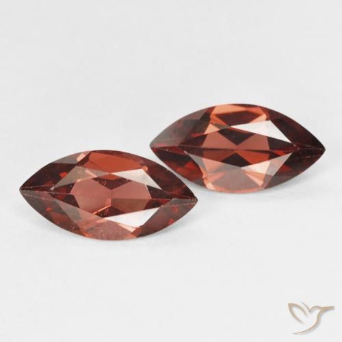 Shop natural 2.29ct Rouge Sangria Grenat pyrope gems, Marquise, from Mozambique at GemSelect. In stock, global shipping!