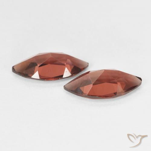 Shop natural 2.29ct Rouge Sangria Grenat pyrope gems, Marquise, from Mozambique at GemSelect. In stock, global shipping!