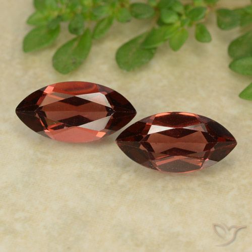 2.61ctw Naturel Rouge Sangria Grenat pyrope, Marquise, VVS-VS