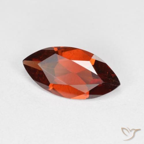 Grenat pyrope Rouge foncé naturelle Marquise, 1.12 ct, VS