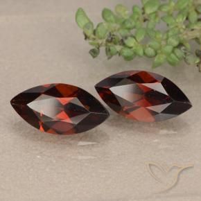 Shop natural 2.56ct Rouge sang profond Grenat pyrope gems, Marquise, from Mozambique at GemSelect. In stock, global shipping!