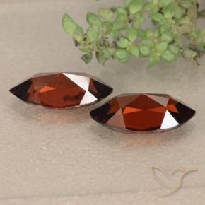 Shop natural 2.57ct Rouge foncé Grenat pyrope gems, Marquise, from Mozambique at GemSelect. In stock, global shipping!