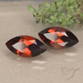 Shop natural 2.71ct Rouge foncé Grenat pyrope gems, Marquise, from Mozambique at GemSelect. In stock, global shipping!