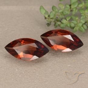 Shop natural 1.72ct Rouge écarlate Grenat pyrope gems, Marquise, from Mozambique at GemSelect. In stock, global shipping!