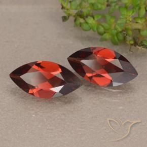 Shop natural 2.06ct Rouge Sangria Grenat pyrope gems, Marquise, from Mozambique at GemSelect. In stock, global shipping!
