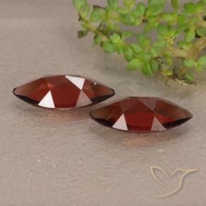 Shop natural 2.06ct Rouge Sangria Grenat pyrope gems, Marquise, from Mozambique at GemSelect. In stock, global shipping!