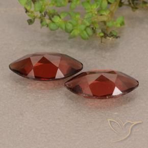 Achetez naturel 2.50ct Rouge foncé Grenat pyrope gems, Marquise, En provenance Mozambique chez GemSelect. En stock, livraison internationale!