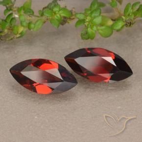 Shop natural 2.12ct Rouge foncé Grenat pyrope gems, Marquise, from Mozambique at GemSelect. In stock, global shipping!