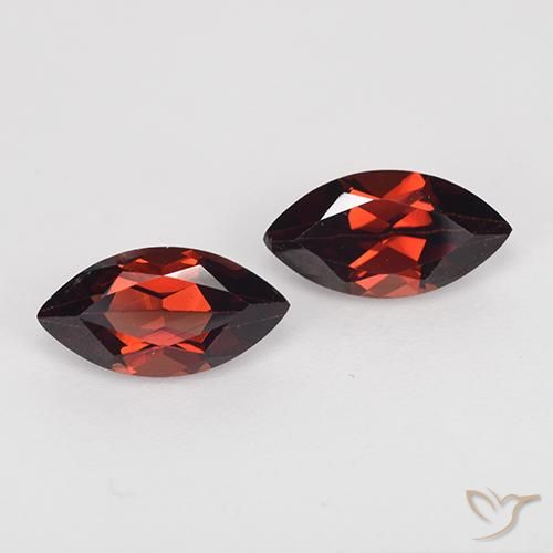2.74ctw Naturel Rouge foncé Grenat pyrope, Marquise, VVS-VS