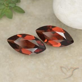 Shop natural 2.04ct Rouge foncé Grenat pyrope gems, Marquise, from Mozambique at GemSelect. In stock, global shipping!