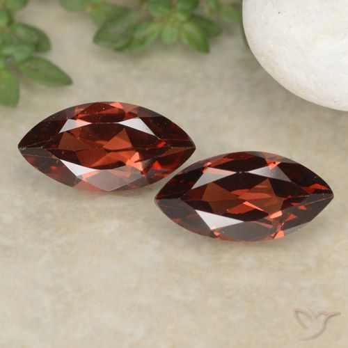 2.47ctw Naturel Rouge foncé Grenat pyrope, Marquise, VVS-VS