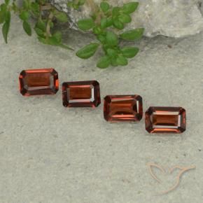 Shop natural 1.81ct Rouge foncé Grenat pyrope gems, Octogone / coupe Émeraude, from Mozambique at GemSelect. In stock, global shipping!