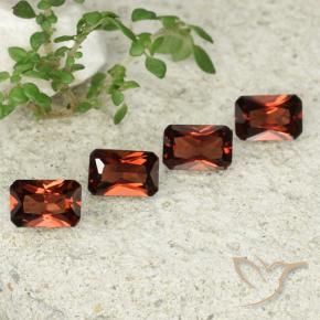 Shop natural 2.45ct Rouge moyen Grenat pyrope gems, Octogone / coupe Émeraude, from Mozambique at GemSelect. In stock, global shipping!