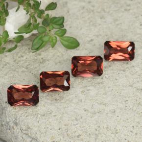 Achetez naturel 2.28ct Rouge Grenat pyrope gems, Taille émeraude, En provenance Mozambique chez GemSelect. En stock, livraison internationale!