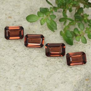 Achetez naturel 2,30ct rouge grenat pyrope gems, taille émeraude, en provenance mozambique chez gemselect. en stock, livraison internationale!