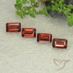 Shop natural 2.12ct Rouge moyen Grenat pyrope gems, Octogone / coupe Émeraude, from Mozambique at GemSelect. In stock, global shipping!