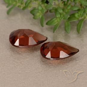 Shop natural 1.98ct Rouge merlot Grenat pyrope gems, En forme de poire, from Mozambique at GemSelect. In stock, global shipping!