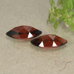 Shop natural 2.73ct Rouge foncé Grenat pyrope gems, Marquise, from Mozambique at GemSelect. In stock, global shipping!