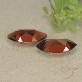 Shop natural 2.43ct Rouge foncé Grenat pyrope gems, Marquise, from Mozambique at GemSelect. In stock, global shipping!