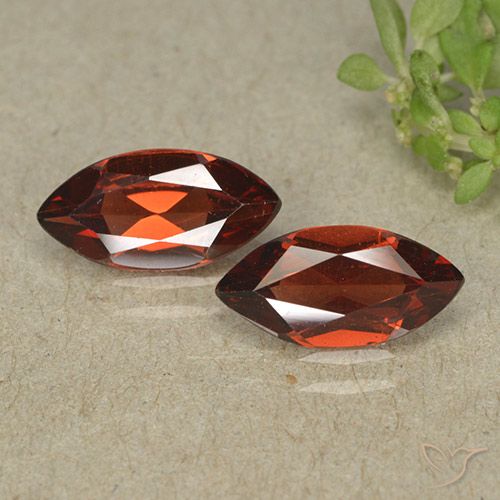 2.12ctw Naturel Rouge Sangria Grenat pyrope, Marquise, VVS-VS