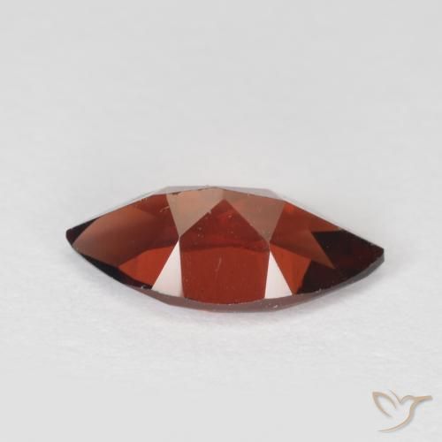 Grenat pyrope Rouge merlot naturelle Marquise, 1.34 ct, VVS-VS
