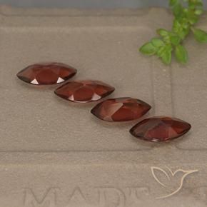 Shop natural 4.23ct Rouge foncé Grenat pyrope gems, Marquise, from Mozambique at GemSelect. In stock, global shipping!