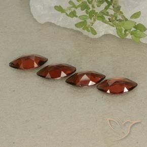 Shop natural 4.53ct Rouge foncé Grenat pyrope gems, Marquise, from Mozambique at GemSelect. In stock, global shipping!