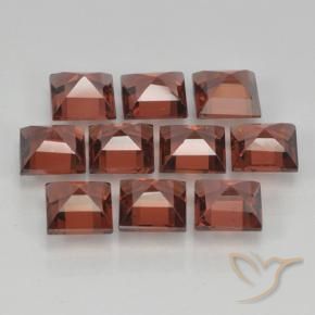Shop natural 4.28ct Rouge Sangria Grenat pyrope gems, Carré, from Mozambique at GemSelect. In stock, global shipping!