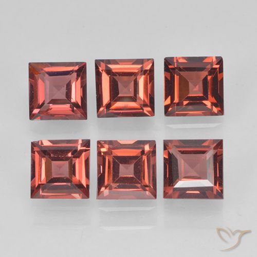2.62ctw Naturel Rouge écarlate Grenat pyrope, Carré, VVS-VS
