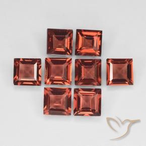 Shop natural 3.18ct Rouge écarlate Grenat pyrope gems, Carré, from Mozambique at GemSelect. In stock, global shipping!