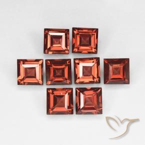 Shop natural 3.54ct Rouge moyen Grenat pyrope gems, Carré, from Mozambique at GemSelect. In stock, global shipping!