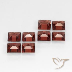 Shop natural 3.25ct Brique rouge Grenat pyrope gems, Carré, from Mozambique at GemSelect. In stock, global shipping!