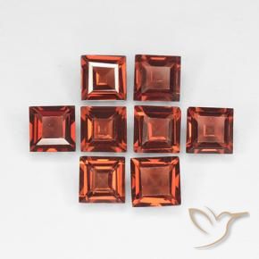 Shop natural 2.93ct Brique rouge Grenat pyrope gems, Carré, from Mozambique at GemSelect. In stock, global shipping!