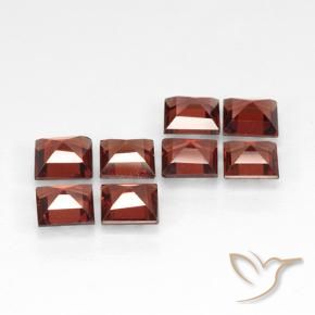 Shop natural 2.93ct Brique rouge Grenat pyrope gems, Carré, from Mozambique at GemSelect. In stock, global shipping!