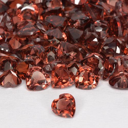 Grenat pyrope Rouge-orange naturelle Forme de coeur, 0.28 ct, VS