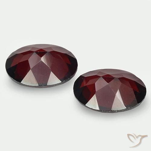 Achetez naturel 3,85ct rouge grenat pyrope gems, coupe ovale, en provenance mozambique chez gemselect. en stock, livraison internationale!