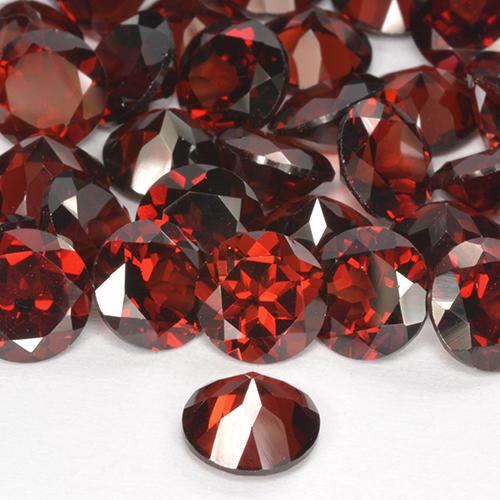 Grenat pyrope Rouge foncé naturelle Tour, 1.65 ct, VVS-VS