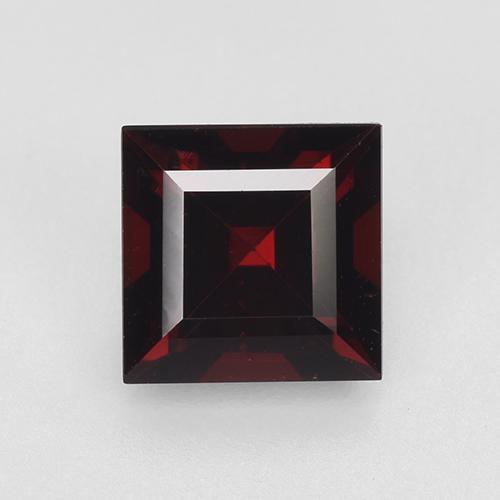 Grenat pyrope rouge naturelle carré, 1,57 ct, VVS-VS