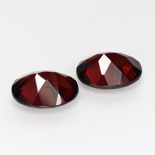 Achetez naturel 4,63ct rouge grenat pyrope gems, coupe ovale, en provenance mozambique chez gemselect. en stock, livraison internationale!