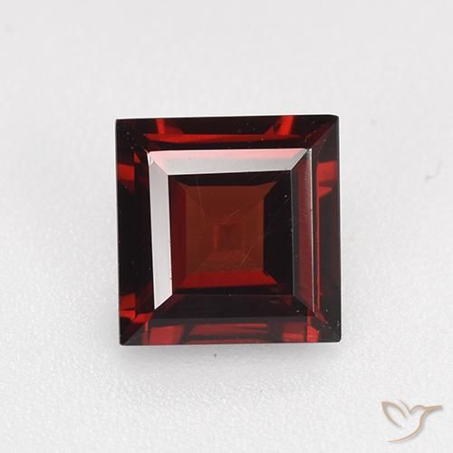1.82ct Naturel Rouge sang profond Grenat pyrope, Carré, VVS-VS