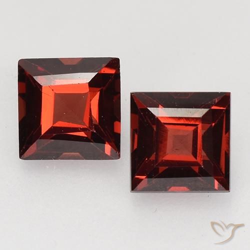 0.96ctw Naturel Rouge écarlate profond Grenat pyrope, Carré, VVS-VS