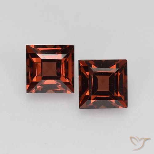 1.05ctw Naturel Rouge foncé Grenat pyrope, Carré, VVS-VS