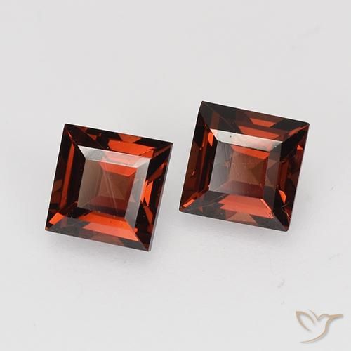 Achetez naturel 1,02ct rouge grenat pyrope gems, carré, en provenance mozambique chez gemselect. en stock, livraison internationale!