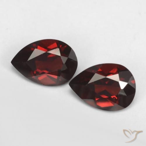 1.71ctw Naturel Rouge foncé Grenat pyrope, En forme de poire, VVS-VS
